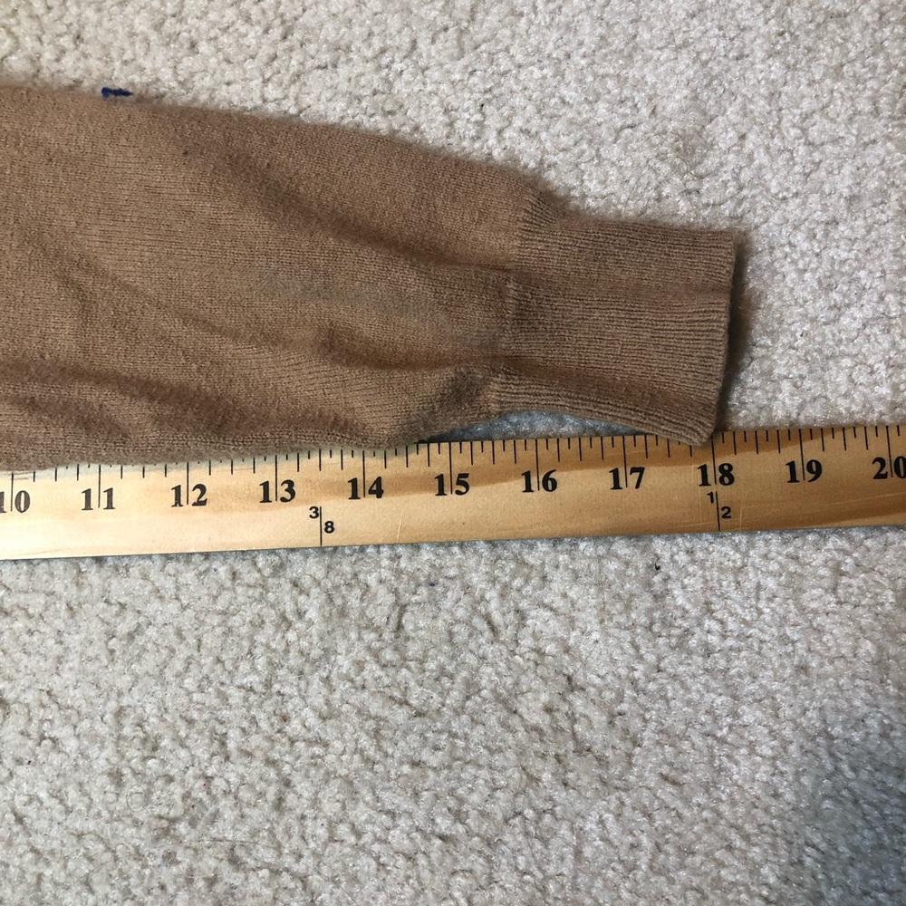 J. Crew Cashmere Blend Sweater Size Medium - Picture 7 of 7